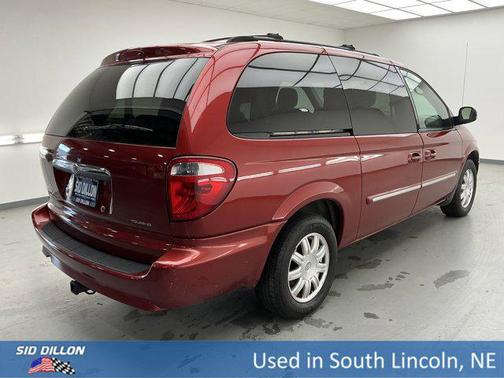 2007 Chrysler Town & Country Touring