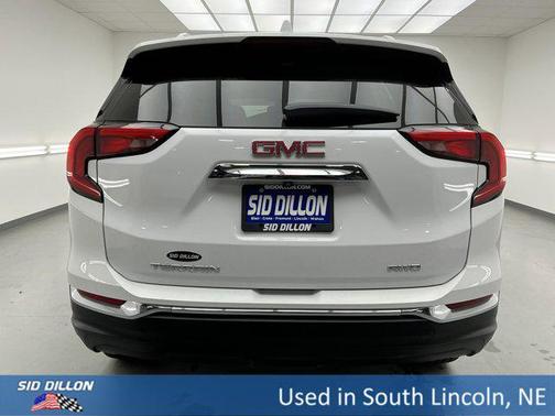 2021 GMC Terrain SLT