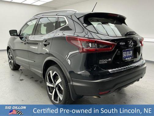 2022 Nissan Rogue Sport SL