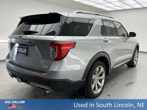 2020 Ford Explorer Platinum