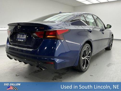 2023 Nissan Altima SR FWD