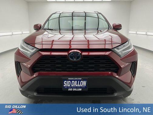 2022 Toyota RAV4 Hybrid XLE