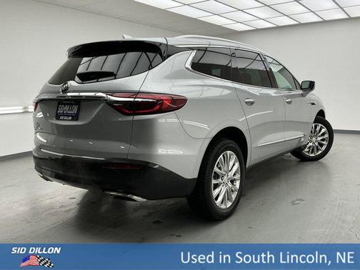 2021 Buick Enclave AWD Essence