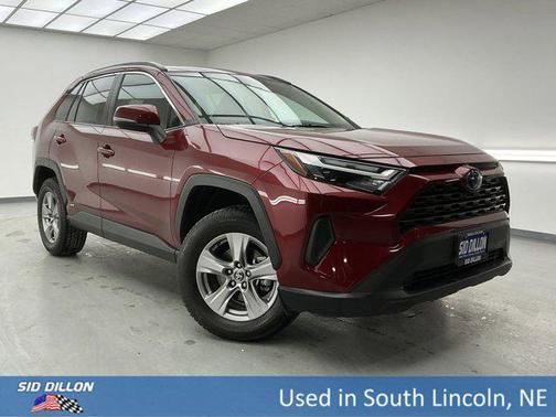 2022 Toyota RAV4 Hybrid XLE