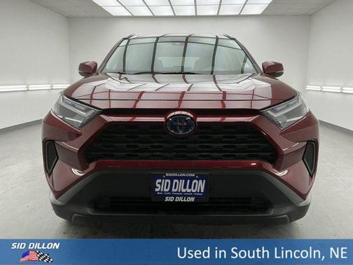 2022 Toyota RAV4 Hybrid XLE