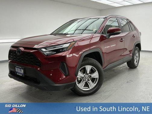 2022 Toyota RAV4 Hybrid XLE