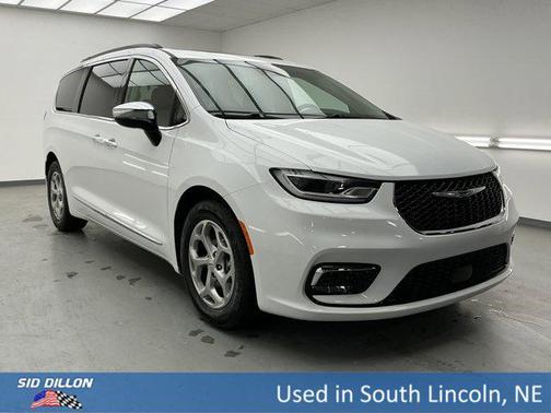 2023 Chrysler Pacifica Limited