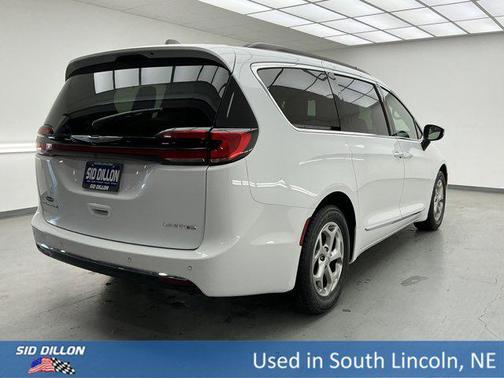2023 Chrysler Pacifica Limited