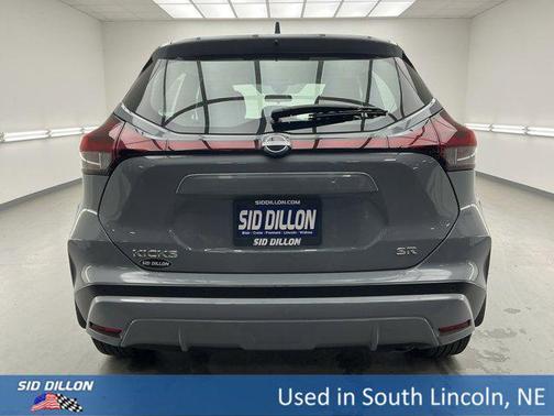 2023 Nissan Kicks SR