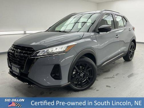 2023 Nissan Kicks SR