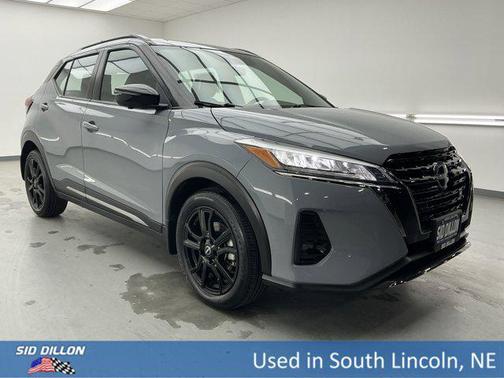 2023 Nissan Kicks SR