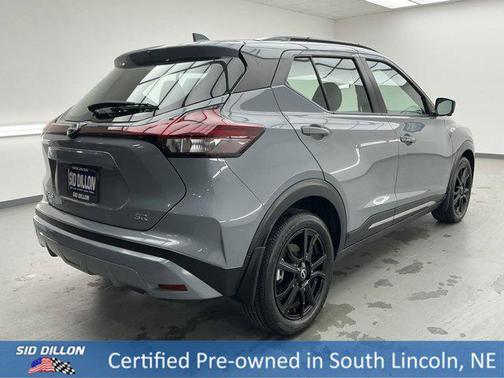 2023 Nissan Kicks SR
