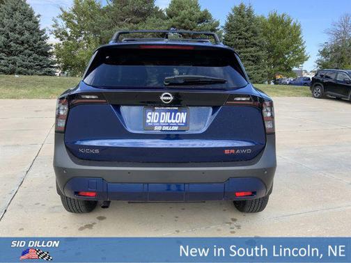 2026 Nissan Kicks SR