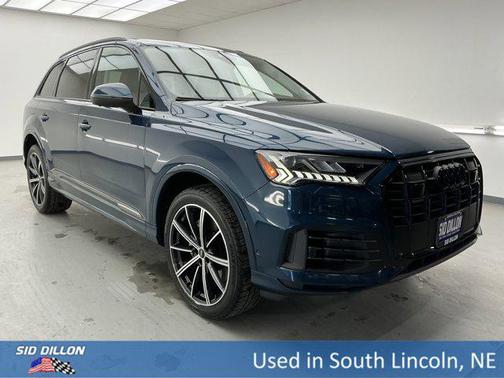 2022 Audi Q7 55 Premium Plus