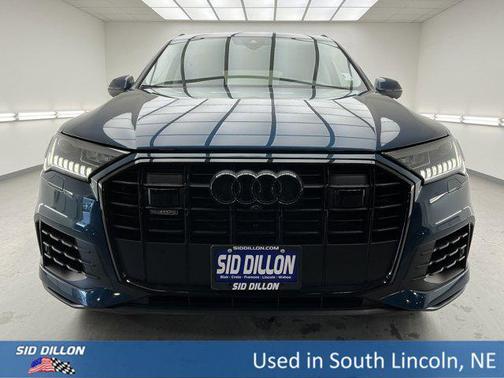 2022 Audi Q7 55 Premium Plus