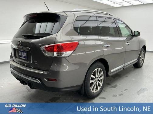 2014 Nissan Pathfinder SL