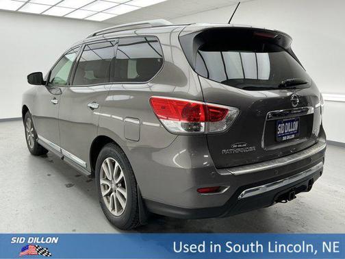 2014 Nissan Pathfinder SL