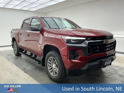 Radiant Red 2025 Chevrolet Colorado LT