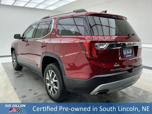 2022 GMC Acadia AWD SLE