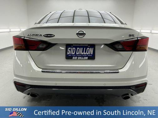 2022 Nissan Altima SR FWD