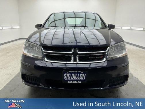 True Blue Pearlcoat 2014 Dodge Avenger SE