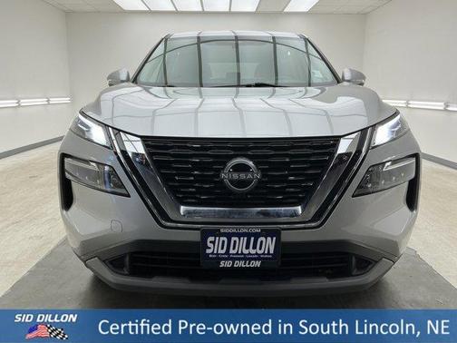 Brilliant Silver Metallic 2022 Nissan Rogue SV