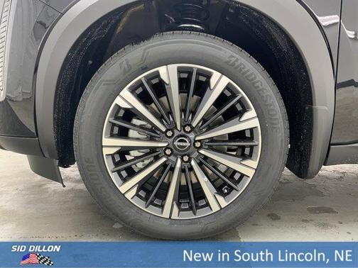Black 2026 Nissan Pathfinder Platinum