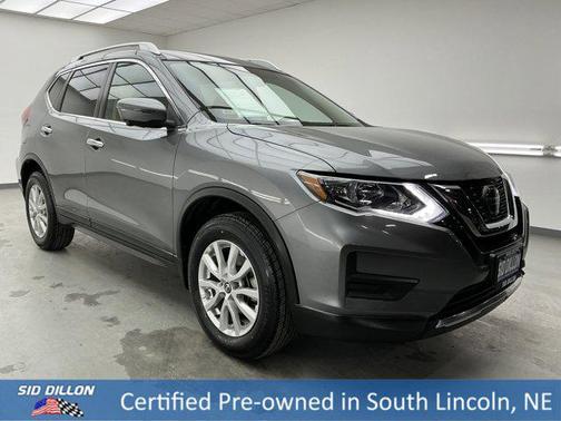 2018 Nissan Rogue SV