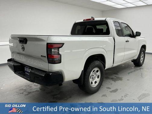 2022 Nissan Frontier S