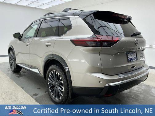 2025 Nissan Rogue Platinum