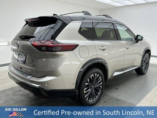 2025 Nissan Rogue Platinum