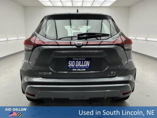 2022 Nissan Kicks SV