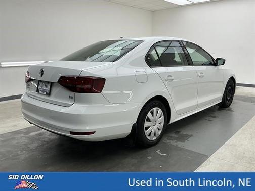 Pure White 2016 Volkswagen Jetta 1.4T S