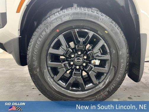 Glacier White 2026 Nissan Frontier SV