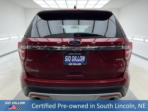 Ruby Red Metallic Tinted Clearcoat 2017 Ford Explorer XLT