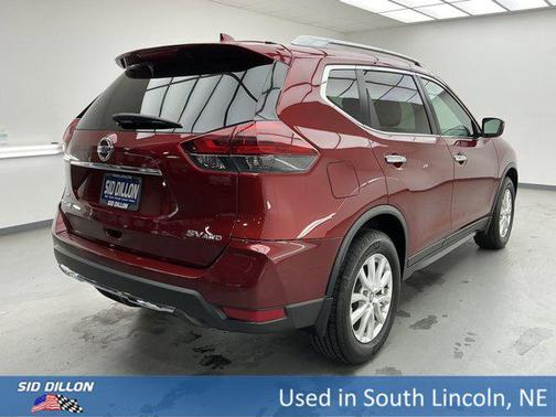 2018 Nissan Rogue SV