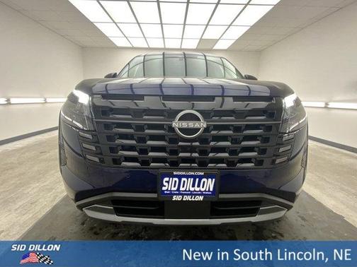 Deep Ocean Blue 2026 Nissan Pathfinder SL