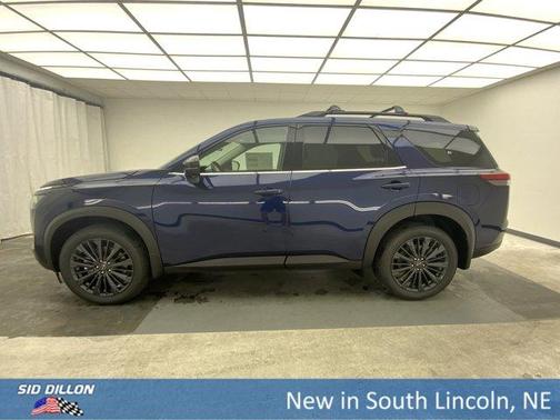 Deep Ocean Blue 2026 Nissan Pathfinder SL