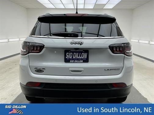 Bright White Clearcoat 2024 Jeep Compass Limited