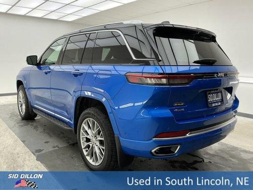 Hydro Blue Pearlcoat 2023 Jeep Grand Cherokee Summit