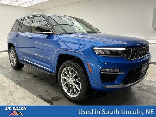 Hydro Blue Pearlcoat 2023 Jeep Grand Cherokee Summit