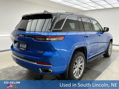 Hydro Blue Pearlcoat 2023 Jeep Grand Cherokee Summit