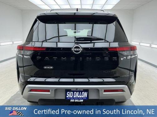 Black 2024 Nissan Pathfinder Platinum