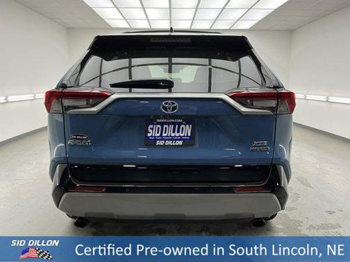 2023 Toyota RAV4 Hybrid SE