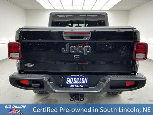 2021 Jeep Gladiator Sport