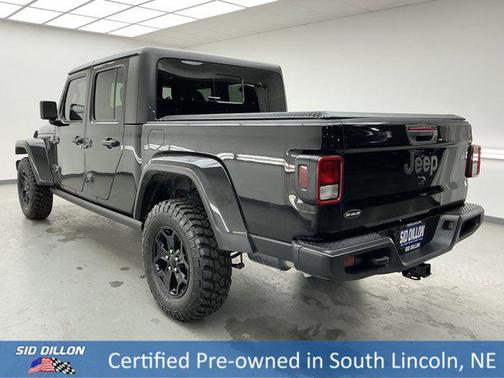 2021 Jeep Gladiator Sport