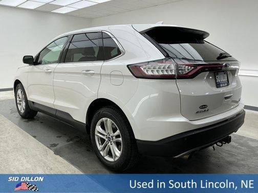 Oxford White 2017 Ford Edge SEL