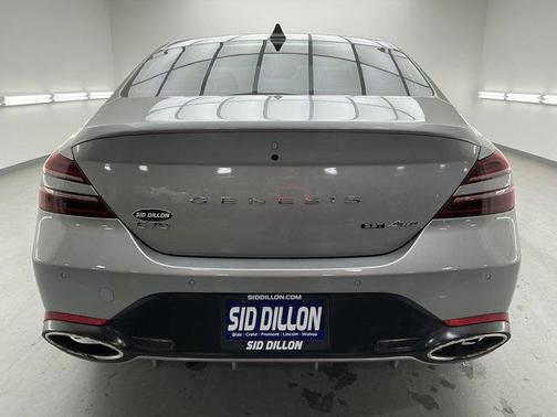 2022 Genesis G70 3.3T AWD