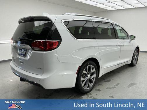 2020 Chrysler Pacifica Limited