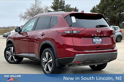 2025 Nissan Rogue SL